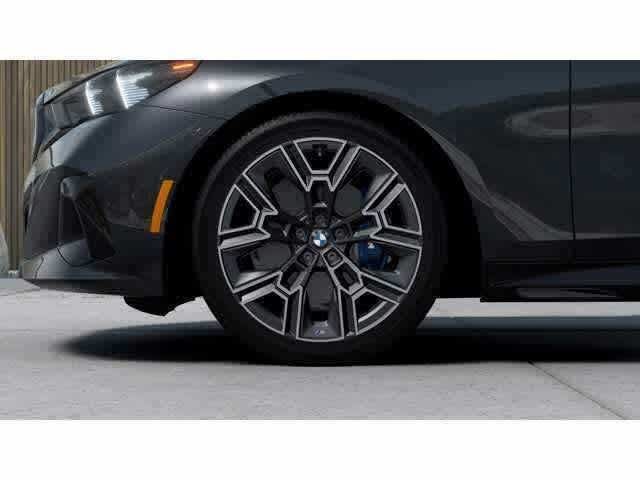 2027 BMW 5 Series 530i xDrive Sedan