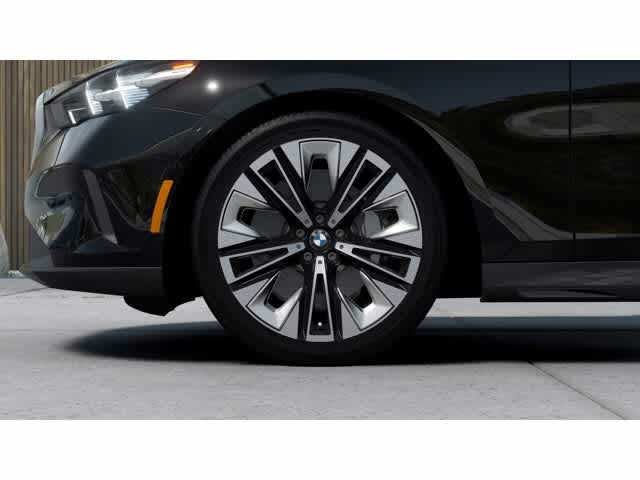 2027 BMW 5 Series 530i xDrive Sedan
