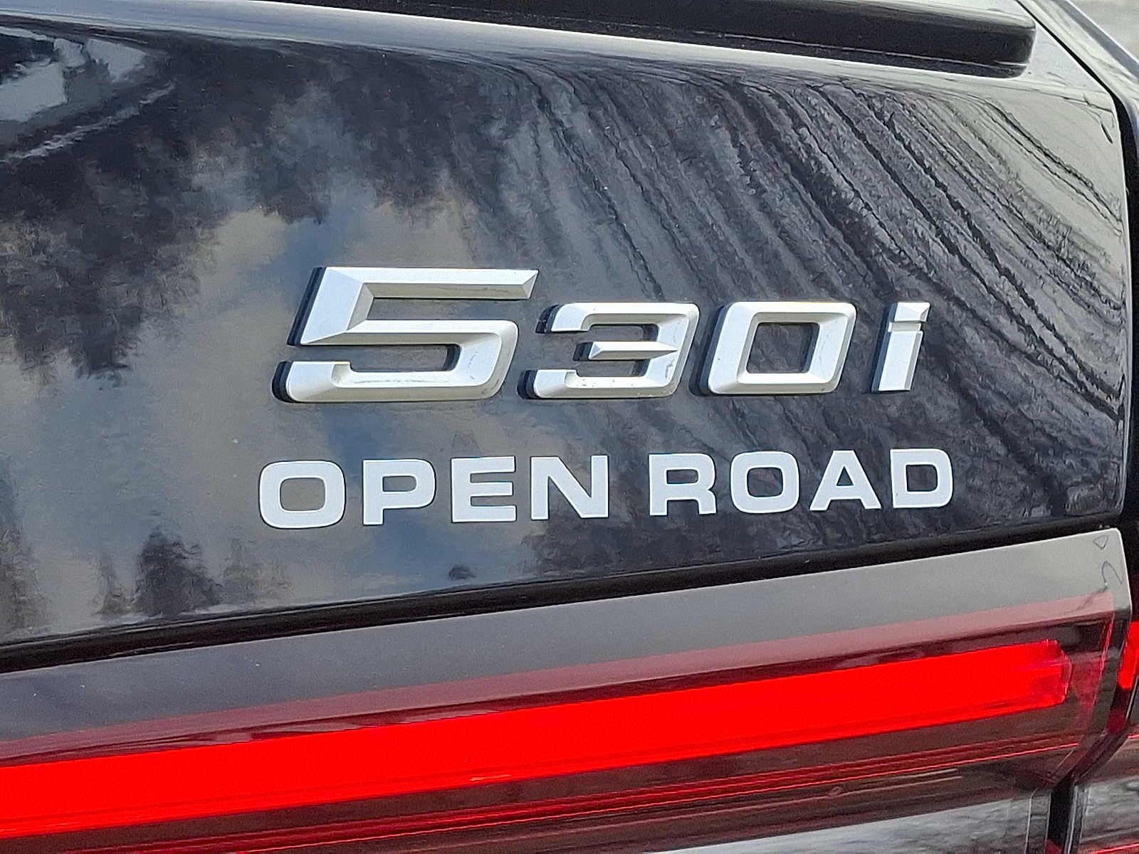 2025 BMW 5 Series 530i xDrive Sedan