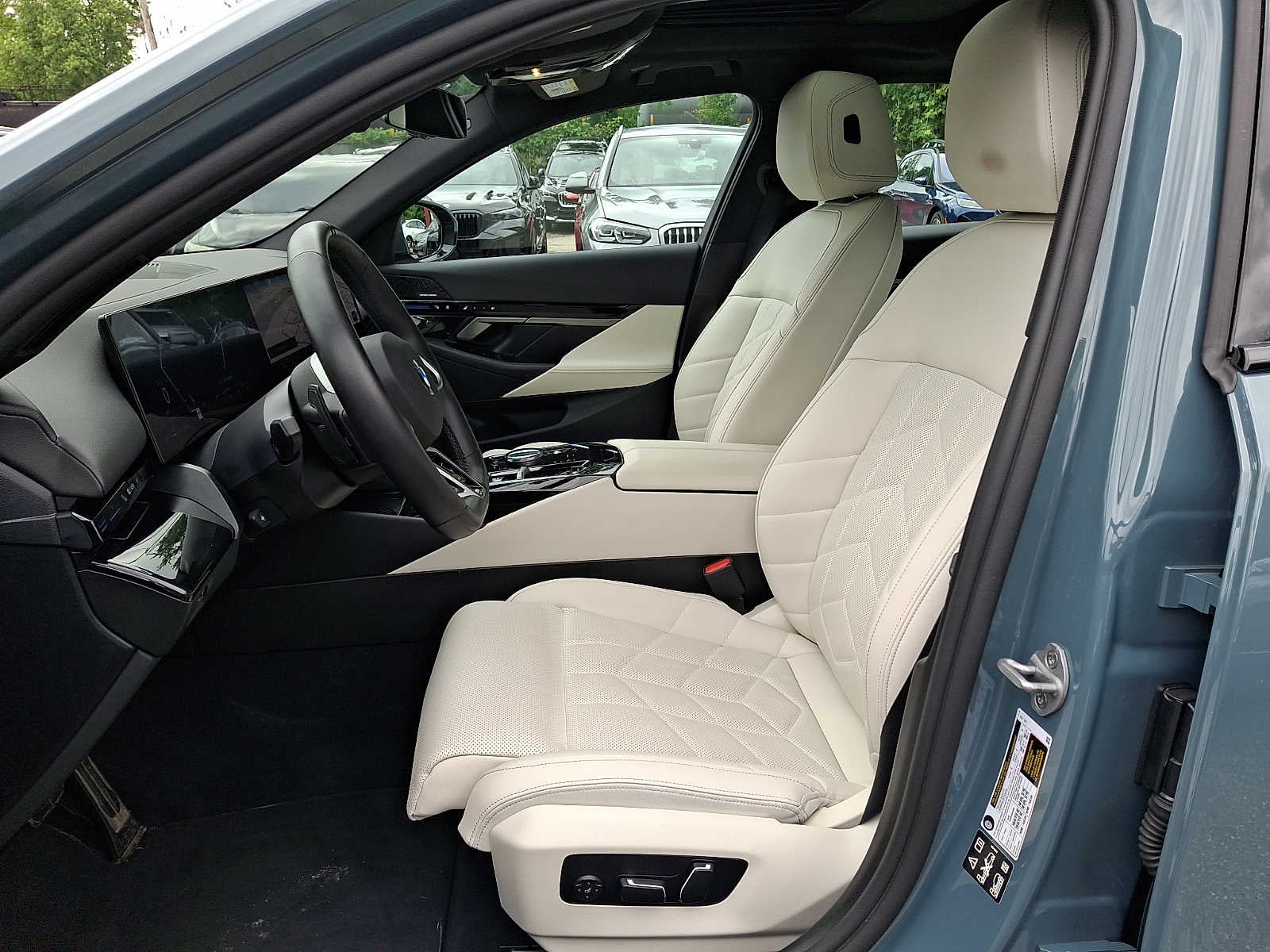 2026 BMW 5 Series 530i xDrive Sedan