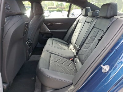 2026 BMW 5 Series 530i xDrive Sedan