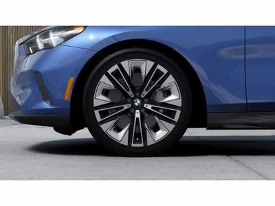 2026 BMW 5 Series 530i xDrive Sedan