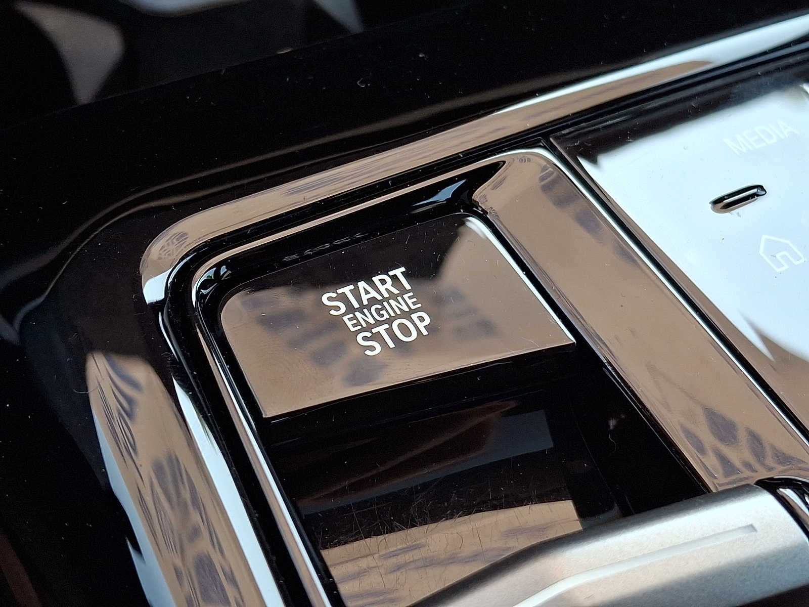 2024 BMW 5 Series 530i xDrive Sedan