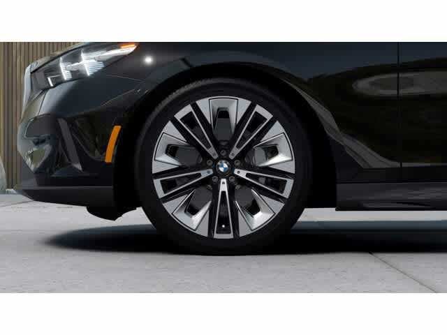 2026 BMW 5 Series 530i xDrive Sedan