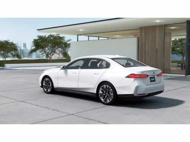 2027 BMW 5 Series 530i xDrive Sedan