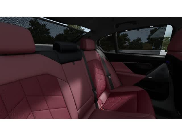 2027 BMW 5 Series 540i xDrive Sedan