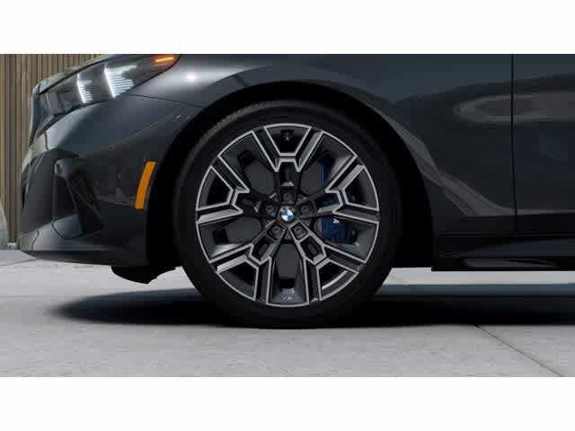 2027 BMW 5 Series 540i xDrive Sedan