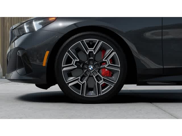 2026 BMW 5 Series 540i xDrive Sedan