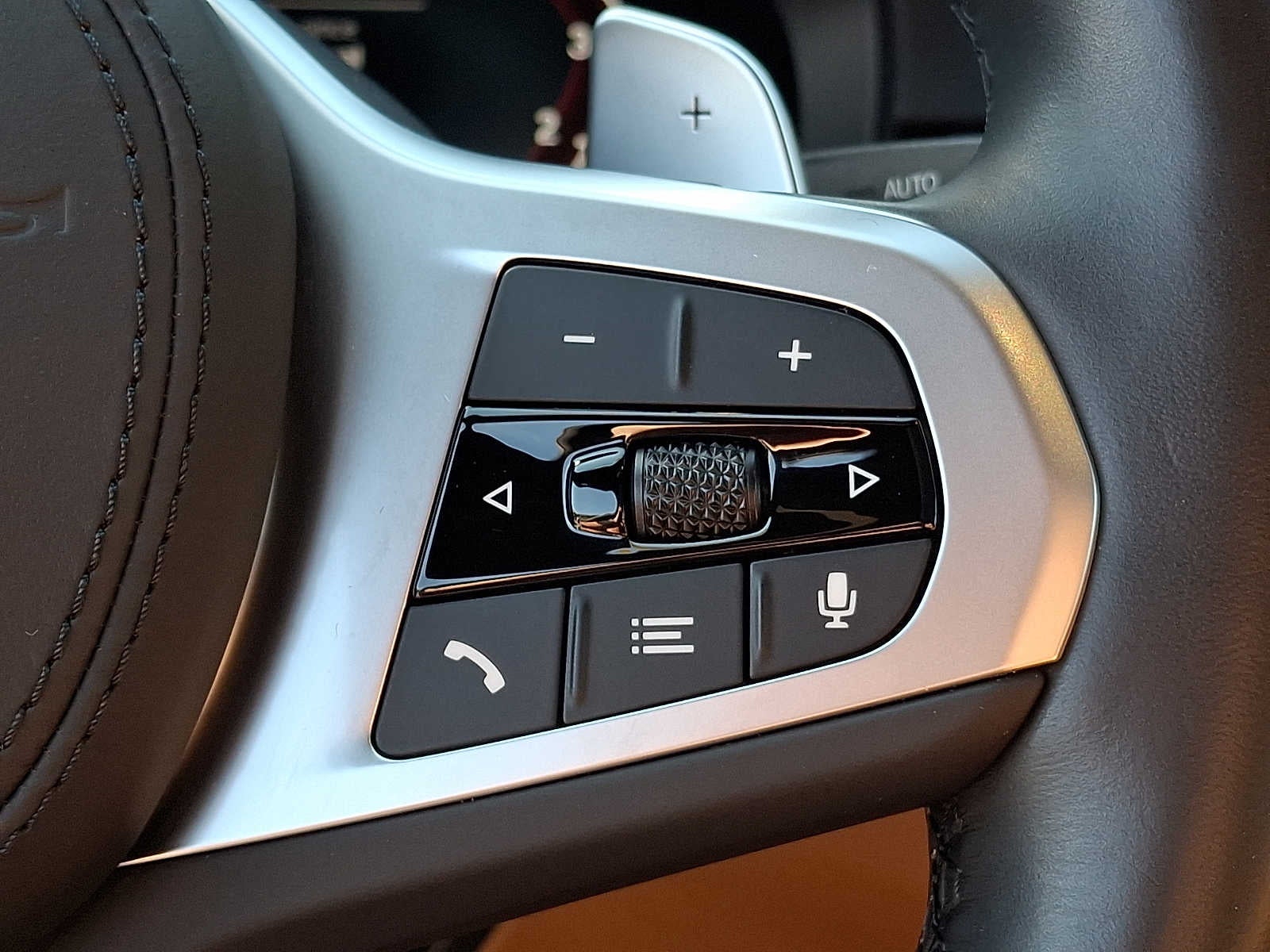2023 BMW 5 Series 540i xDrive Sedan