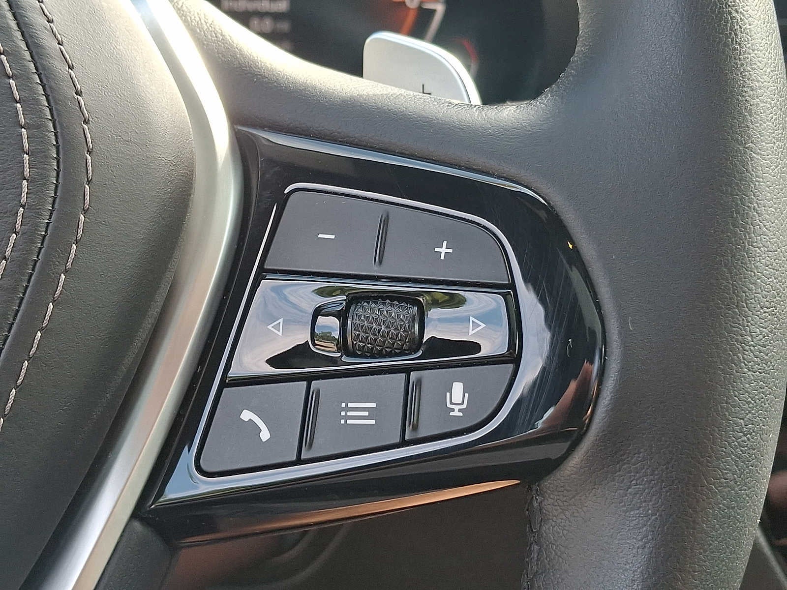 2023 BMW 5 Series 540i xDrive Sedan