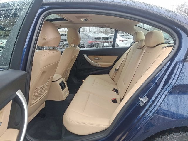 2018 BMW 3 Series 320i xDrive Sedan