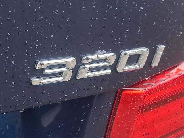2018 BMW 3 Series 320i xDrive Sedan