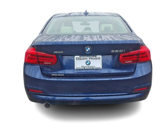 2018 BMW 3 Series 320i xDrive Sedan