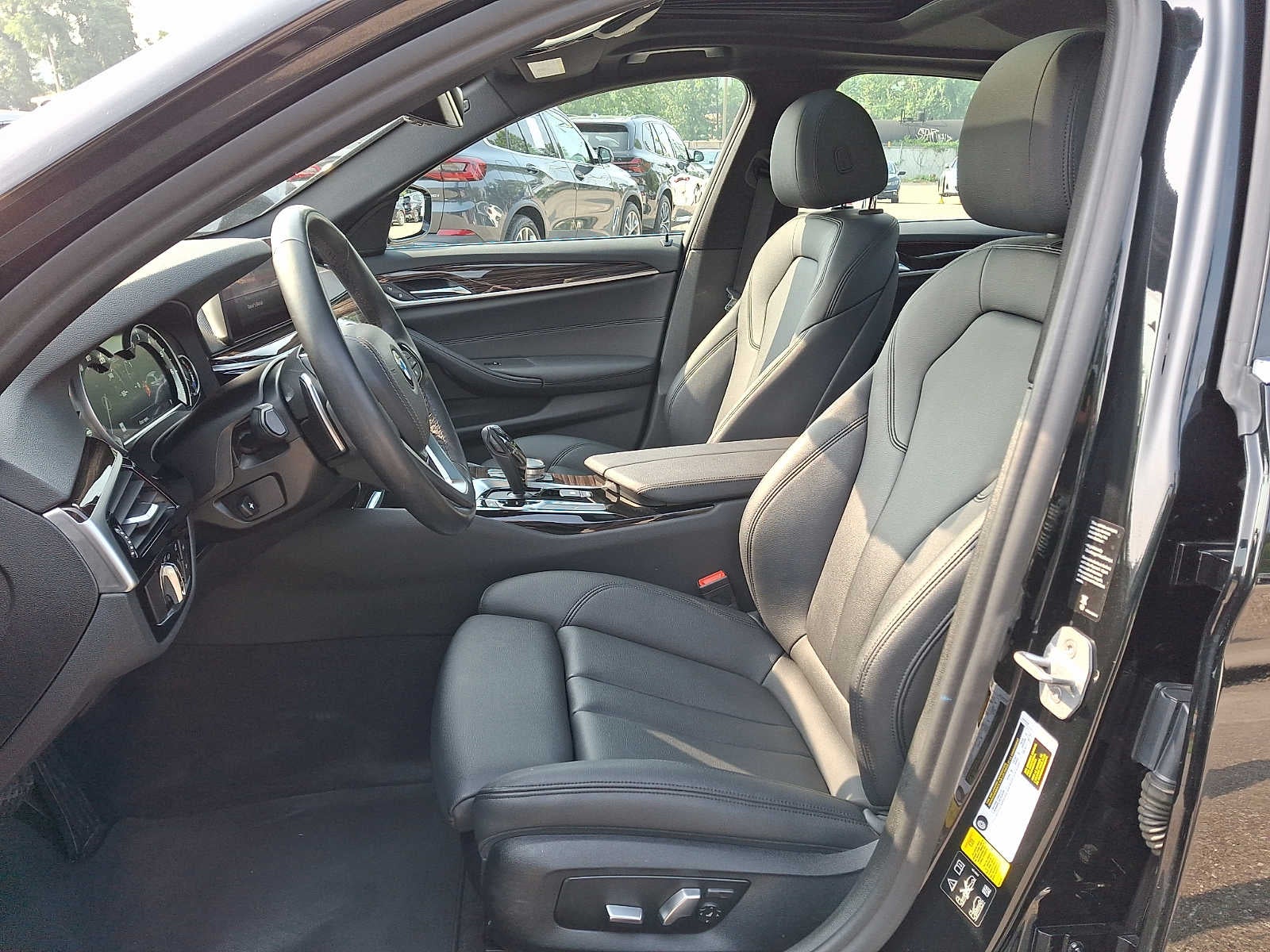 2019 BMW 5 Series 530i xDrive Sedan
