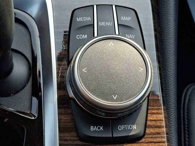 2019 BMW 5 Series 530i xDrive Sedan
