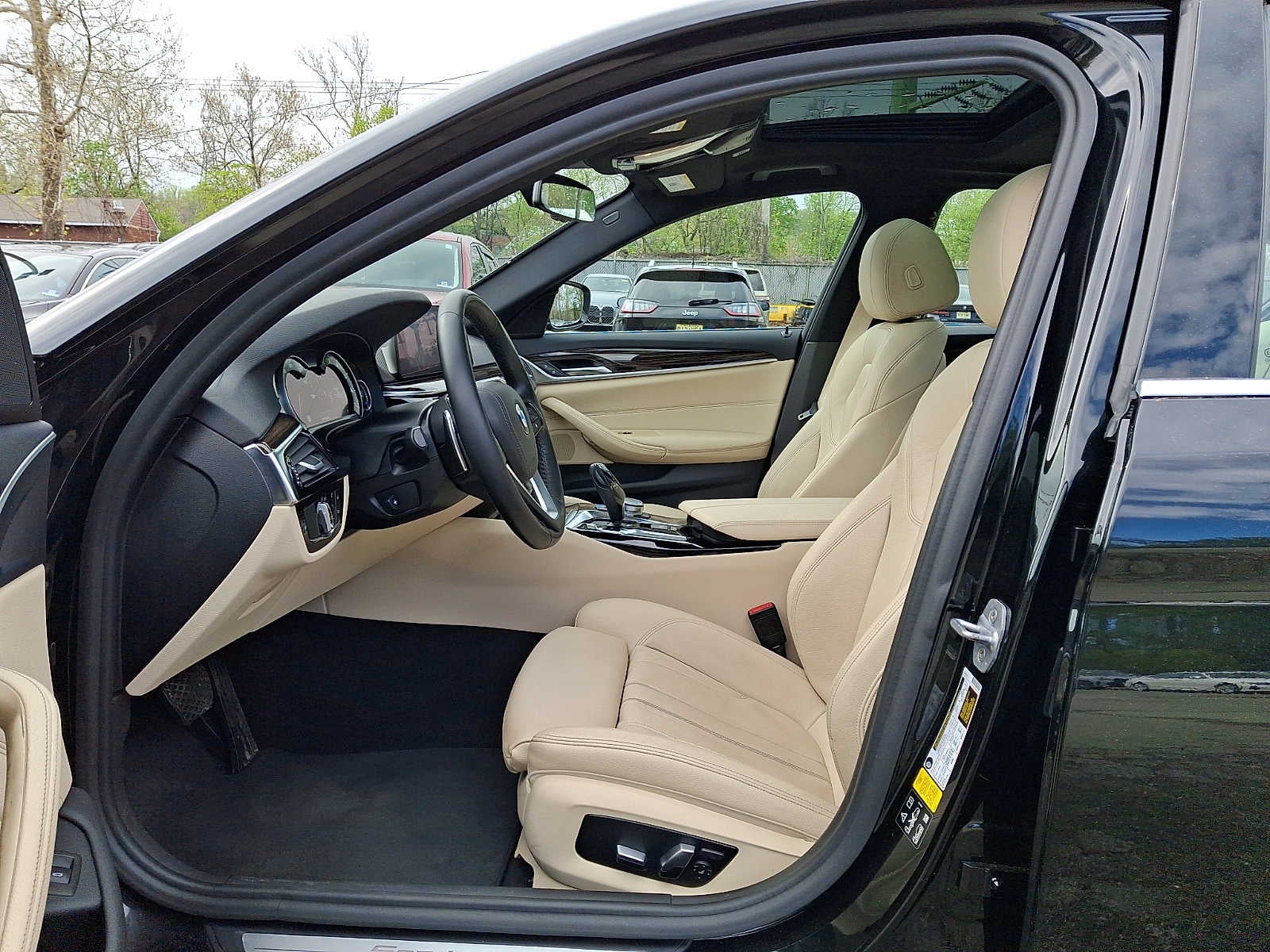 2019 BMW 5 Series 530i xDrive Sedan