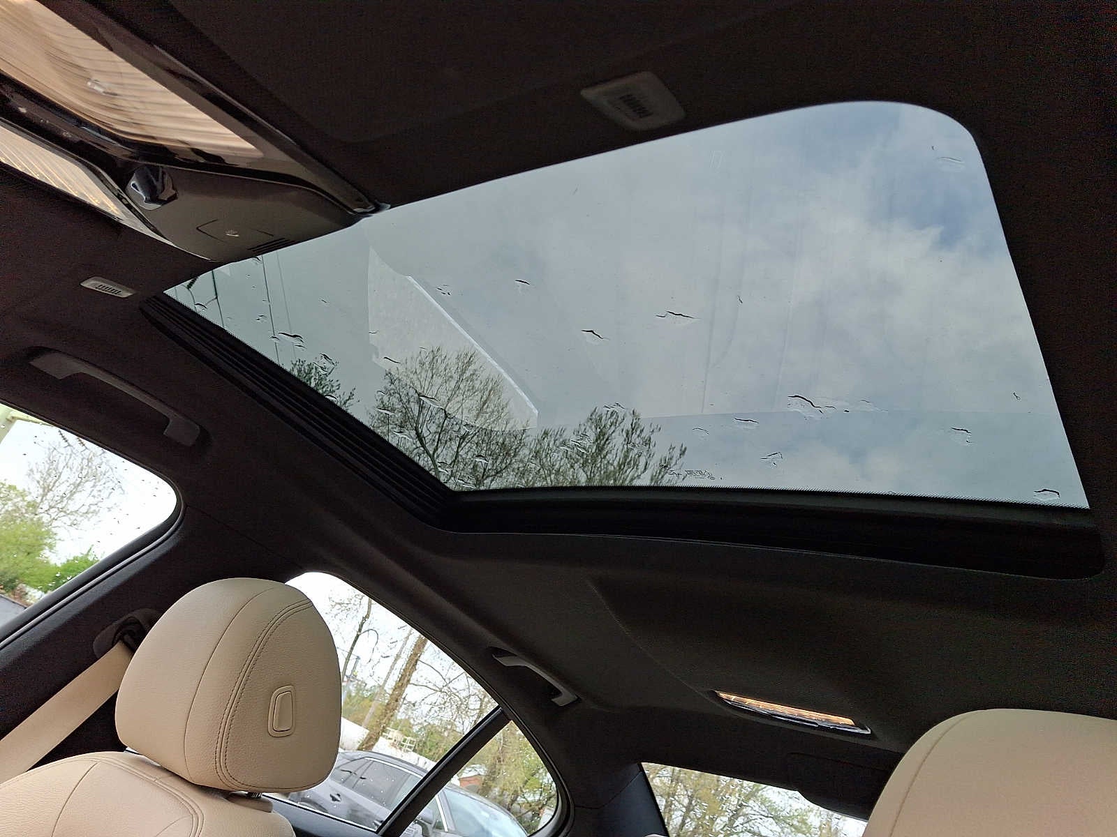 2019 BMW 5 Series 530i xDrive Sedan