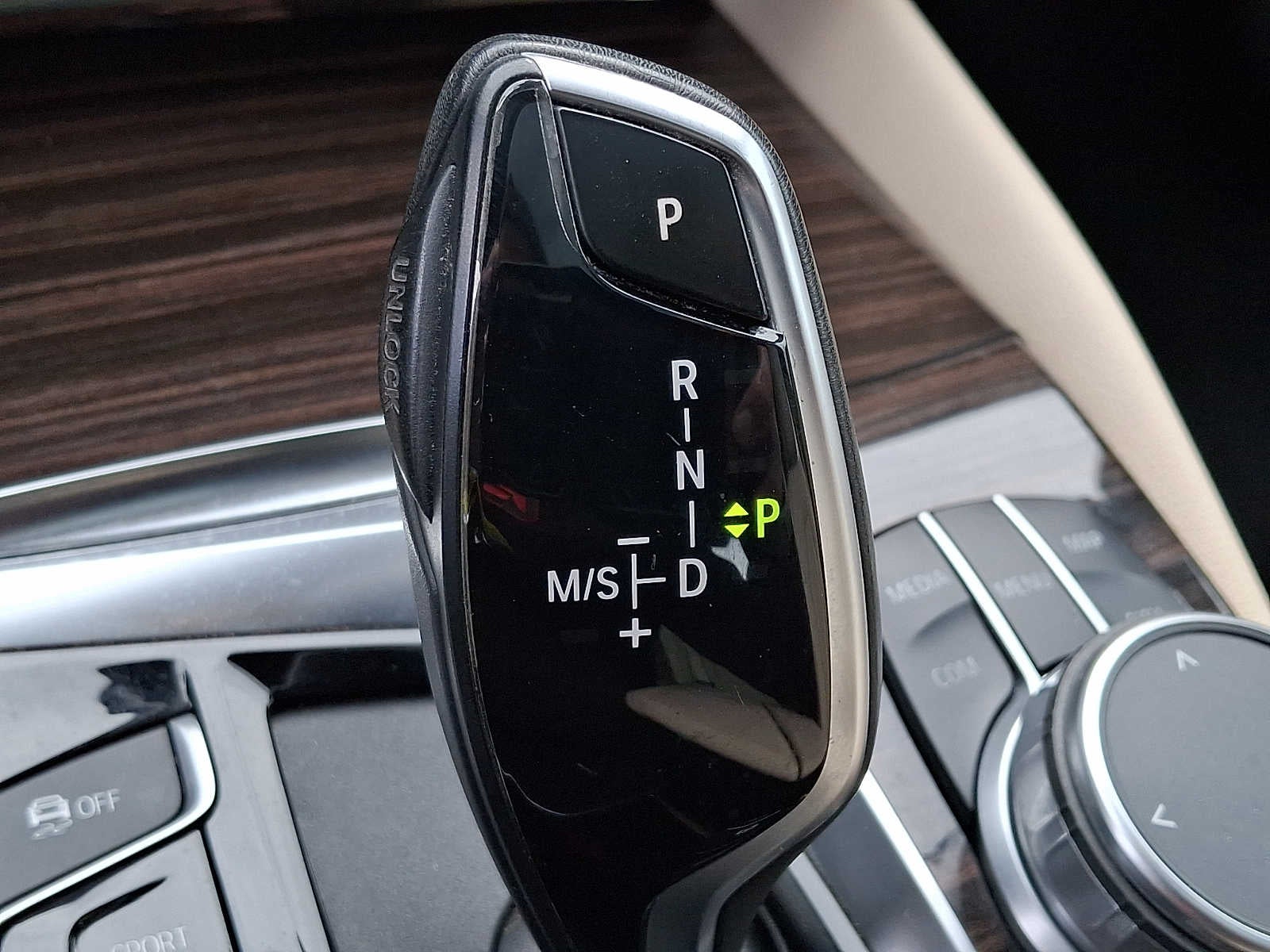 2019 BMW 5 Series 530i xDrive Sedan