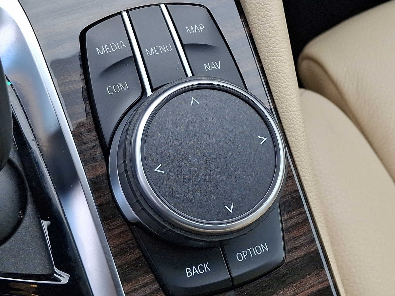 2019 BMW 5 Series 530i xDrive Sedan