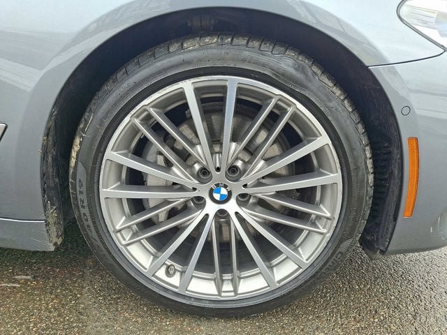 2017 BMW 5 Series 540i xDrive Sedan