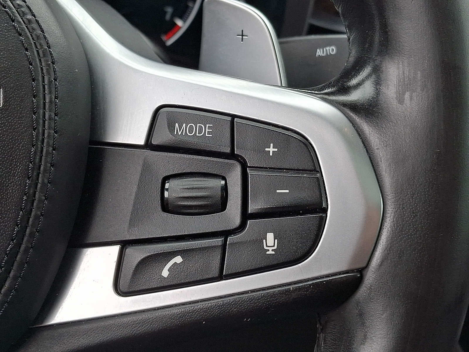 2019 BMW 5 Series 540i xDrive Sedan
