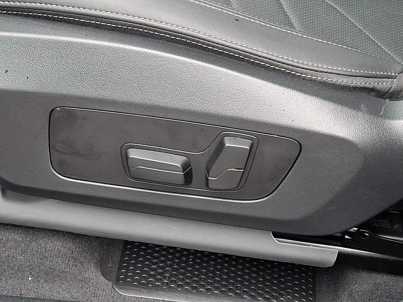 2023 BMW X1 xDrive28i Sports Activity Vehicle