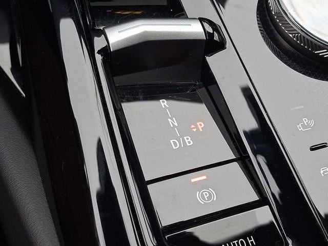 2025 BMW i5 xDrive40 Sedan