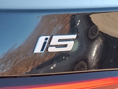 2025 BMW i5 xDrive40 Sedan