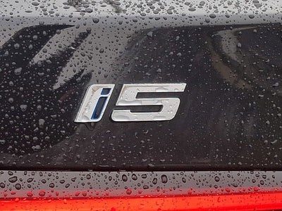 2025 BMW i5 xDrive40 Sedan