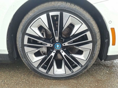 2025 BMW i5 xDrive40 Sedan