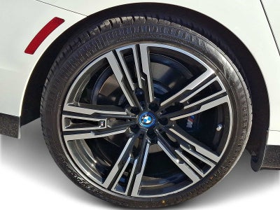 2023 BMW i7 xDrive60 Sedan