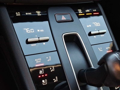 2024 Porsche Macan AWD