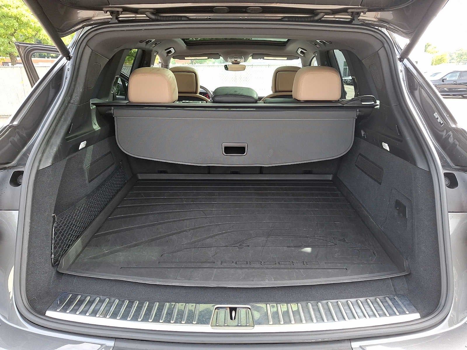 2025 Porsche Cayenne E-Hybrid AWD