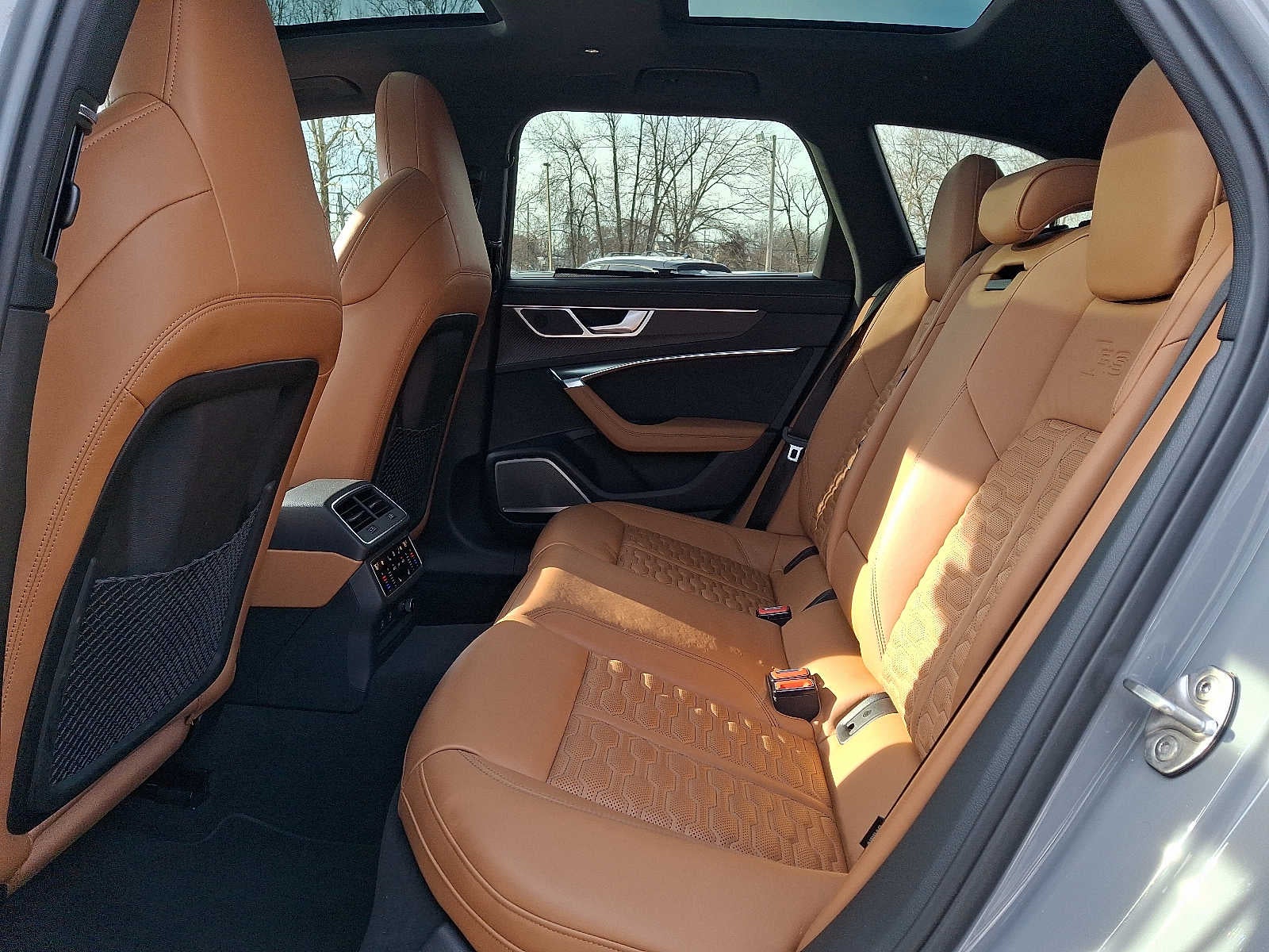 2022 Audi RS 6 Avant 4.0 TFSI quattro