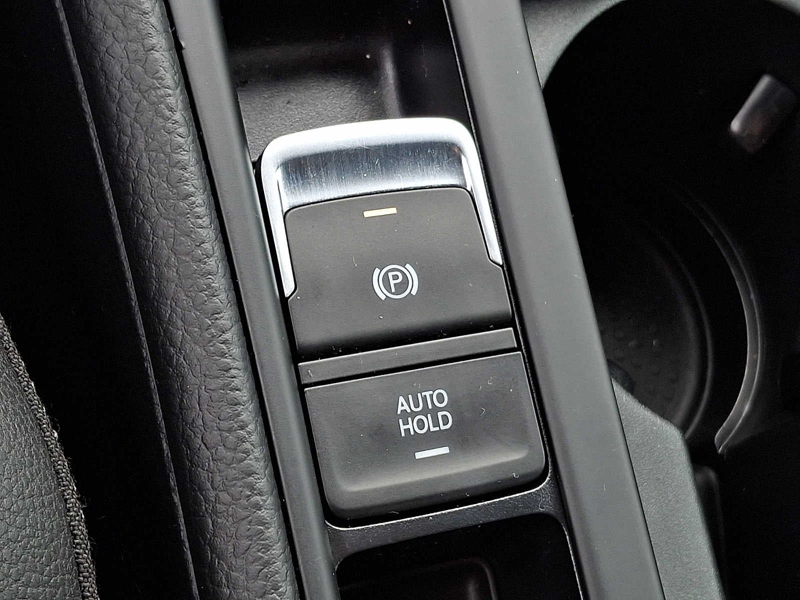 2018 Volkswagen Golf R 2.0T DSG w/DCC/Nav