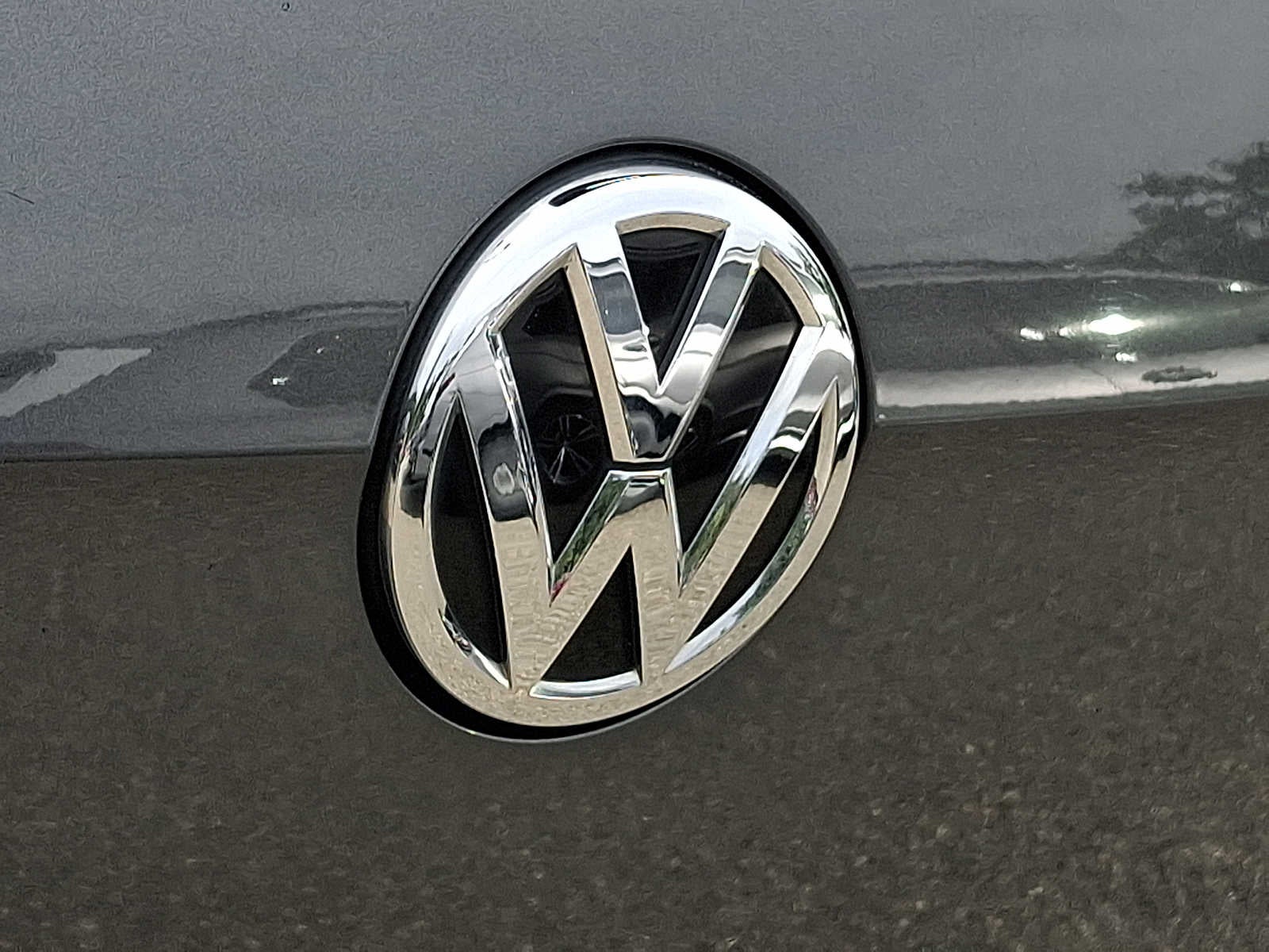 2018 Volkswagen Golf R 2.0T DSG w/DCC/Nav