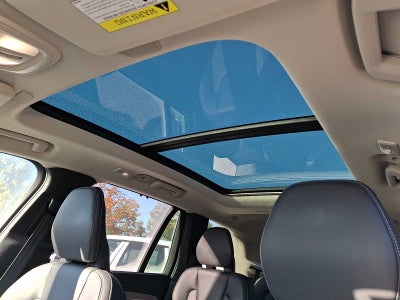 2024 Volvo XC90 B6 AWD Ultimate Bright Theme 6P