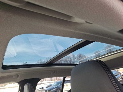 2022 Volvo XC40 T5 AWD Momentum