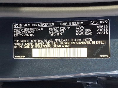 2022 Volvo XC40 T5 AWD Momentum