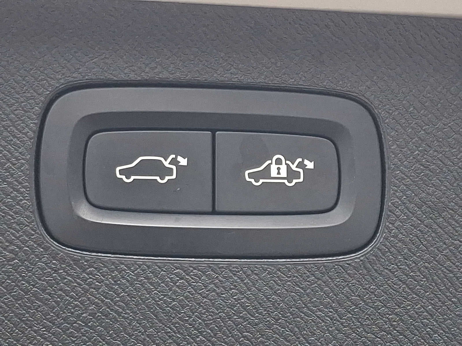 2022 Volvo XC90 T6 AWD Inscription 7P