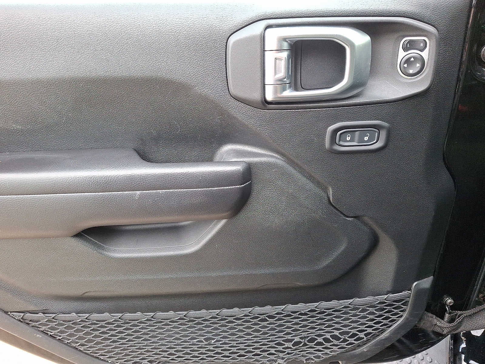 2020 Jeep Wrangler Sport S 4x4