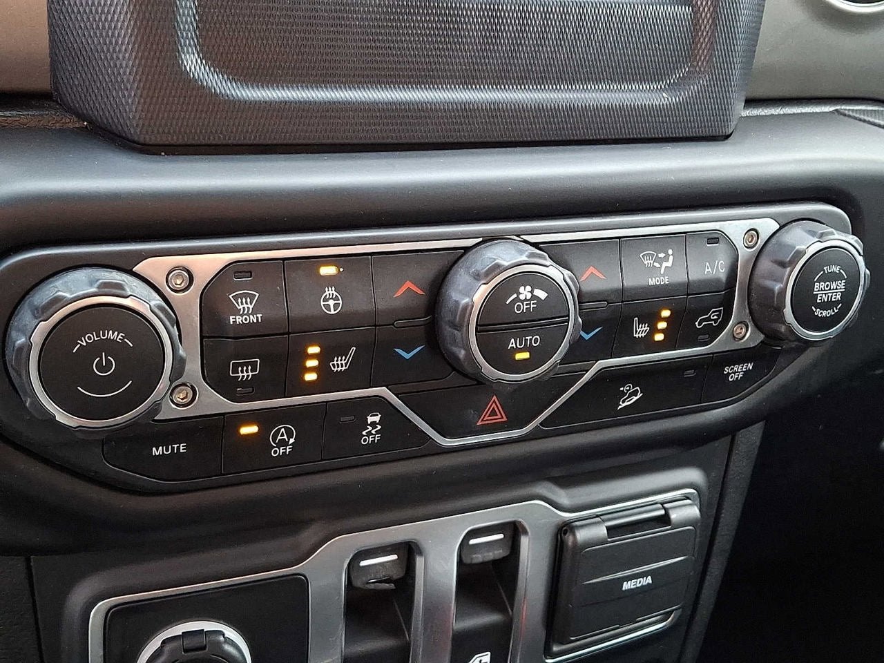 2020 Jeep Wrangler Sport S 4x4