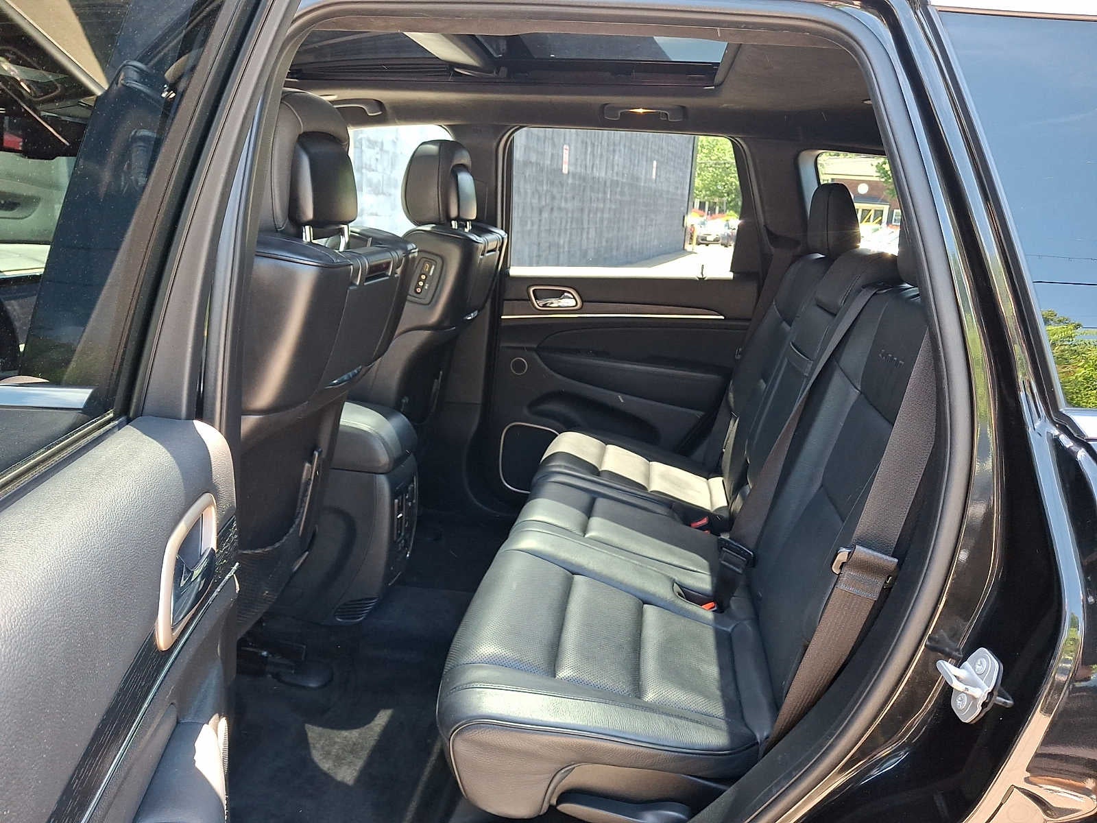 2015 Jeep Grand Cherokee 4WD 4dr Summit