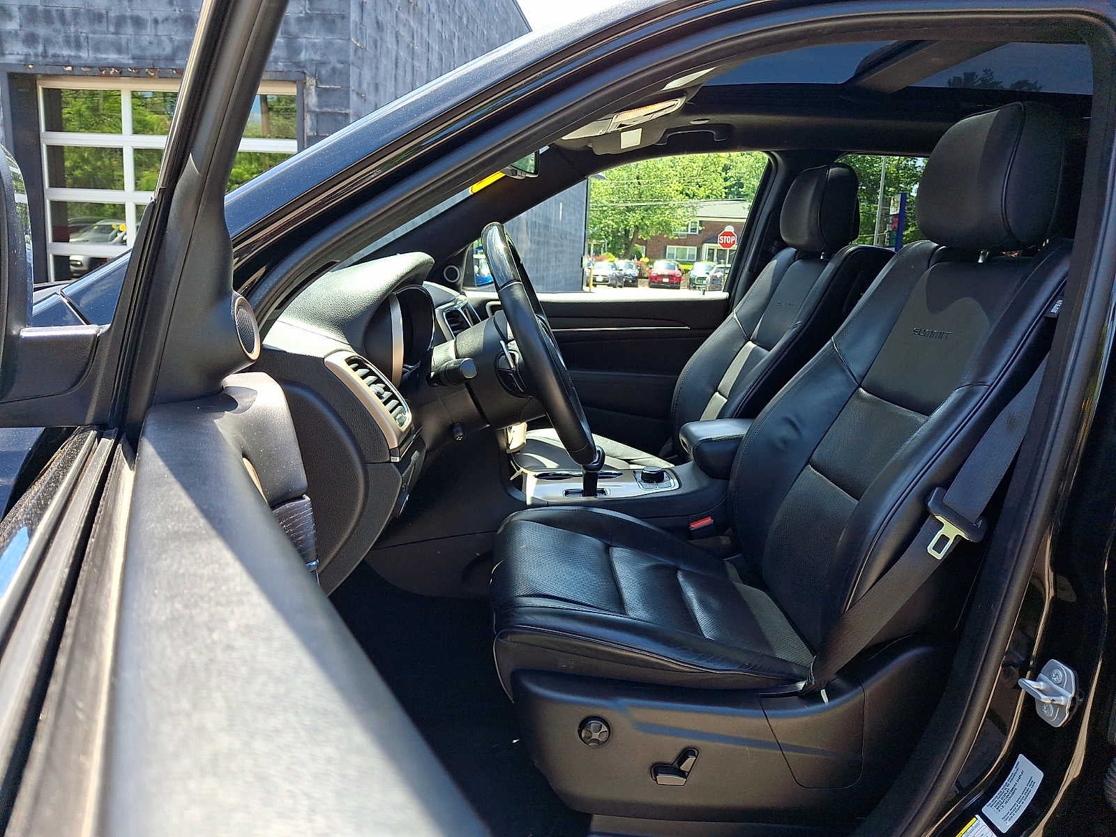 2015 Jeep Grand Cherokee 4WD 4dr Summit