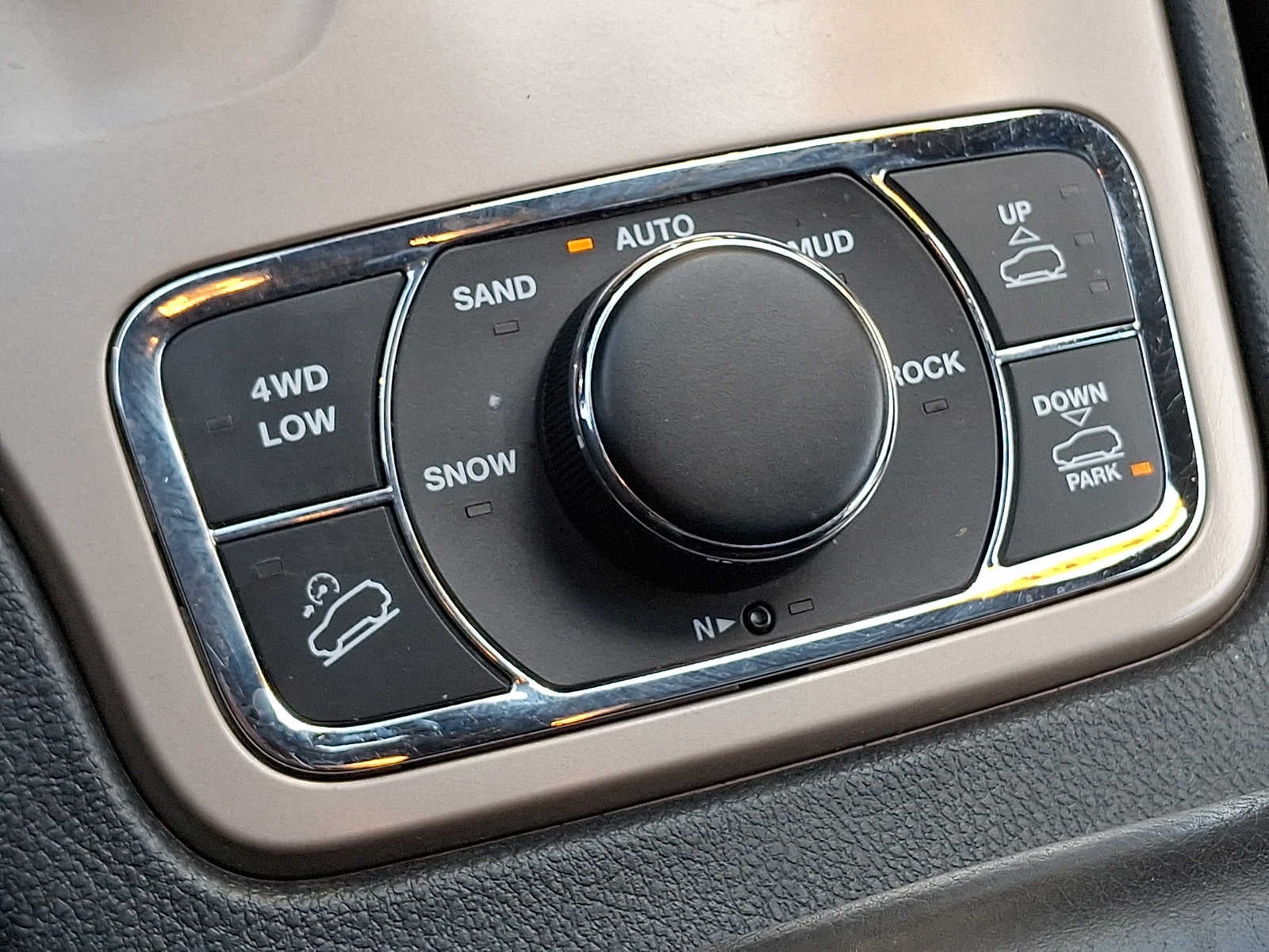 2015 Jeep Grand Cherokee 4WD 4dr Summit