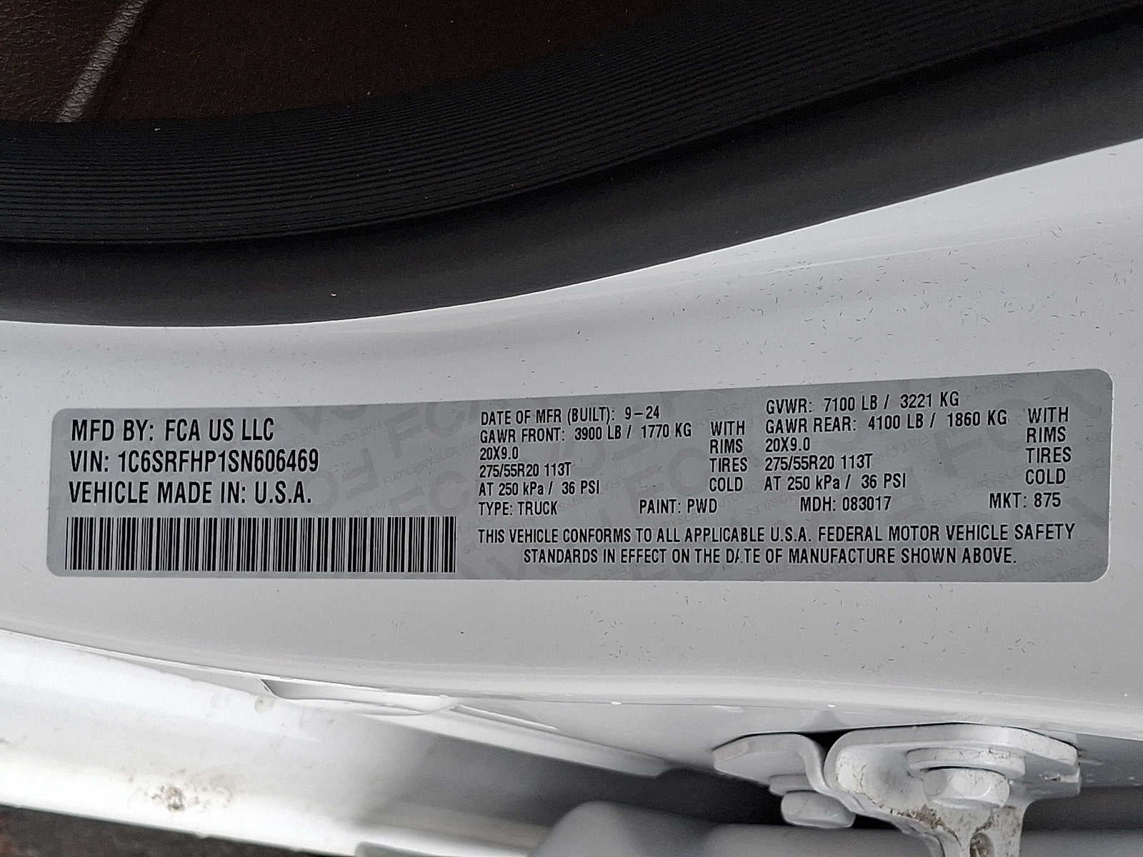 2025 RAM 1500 Longhorn 4x4 Crew Cab 57 Box