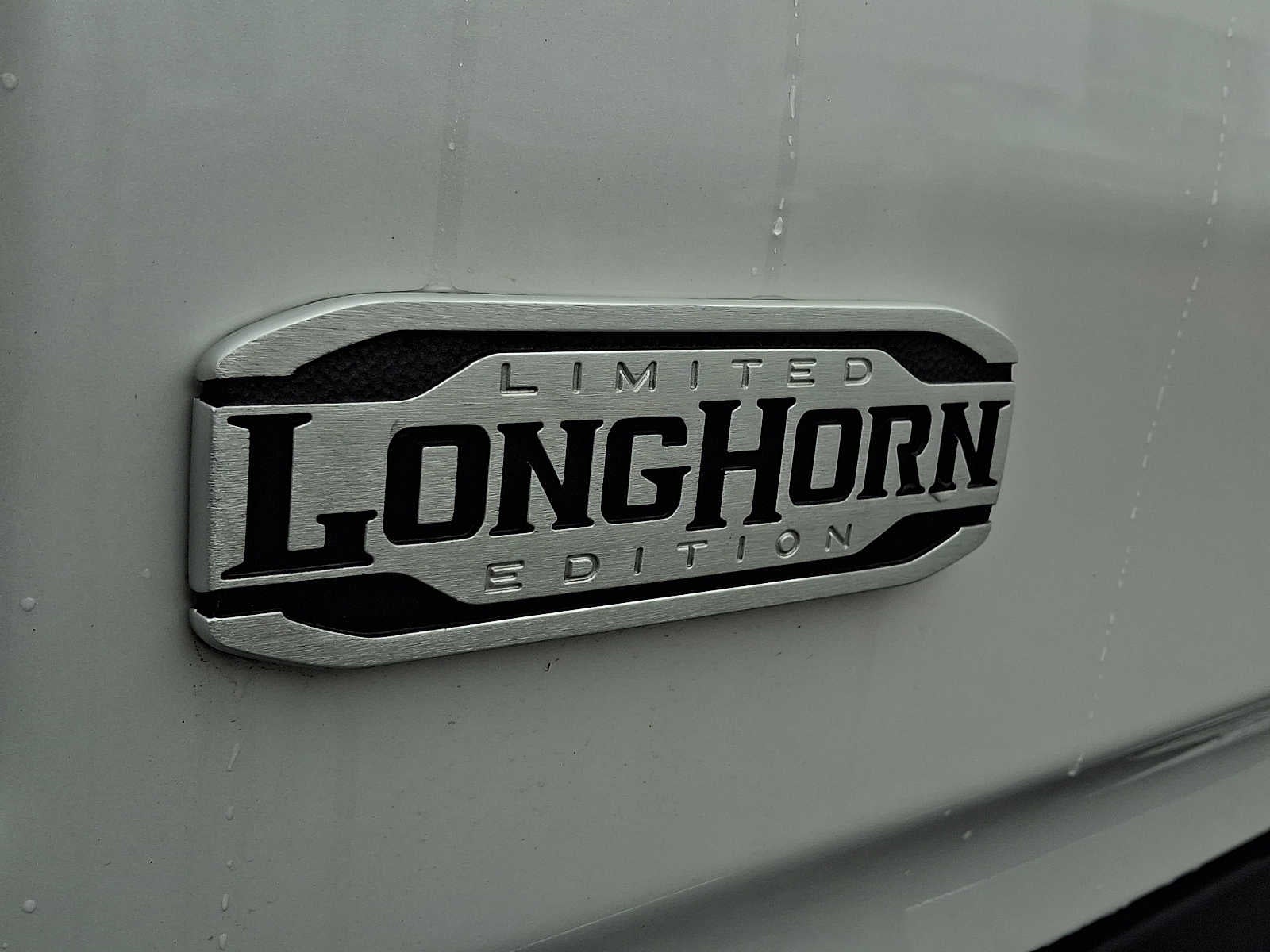 2025 RAM 1500 Longhorn 4x4 Crew Cab 57 Box