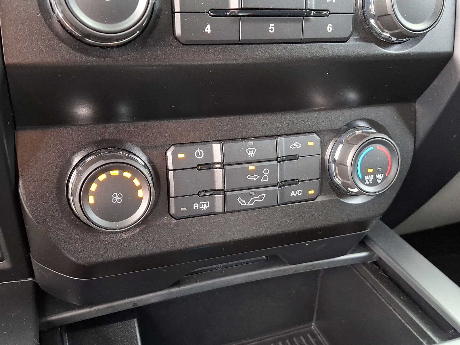 2020 Ford F-150 XL 4WD SuperCrew 5.5 Box