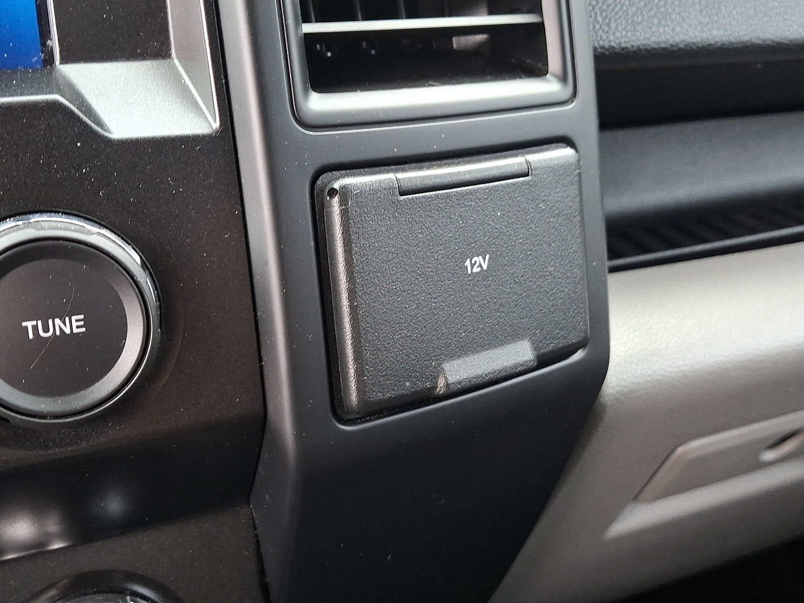 2020 Ford F-150 XL 4WD SuperCrew 5.5 Box
