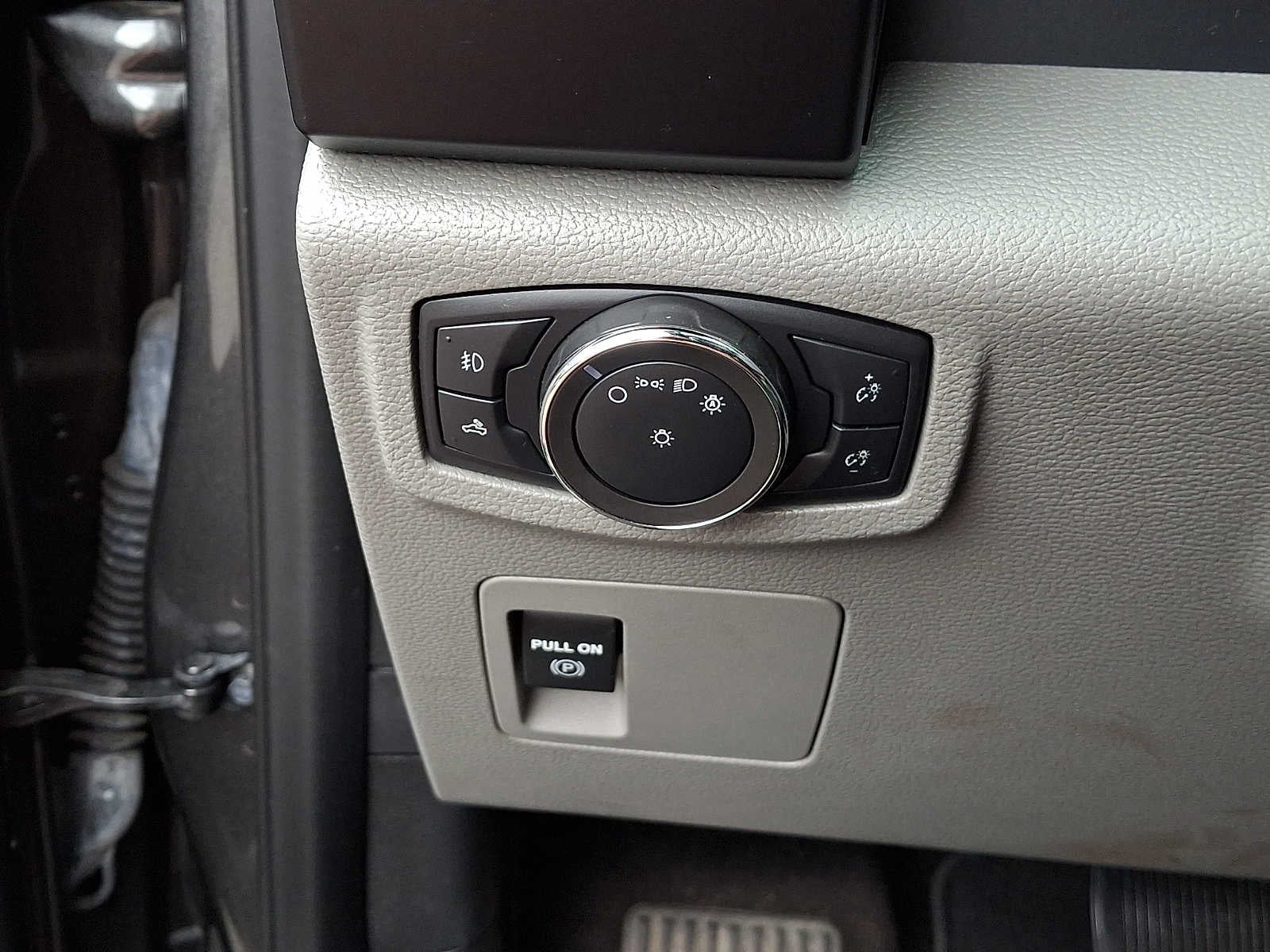 2020 Ford F-150 XL 4WD SuperCrew 5.5 Box
